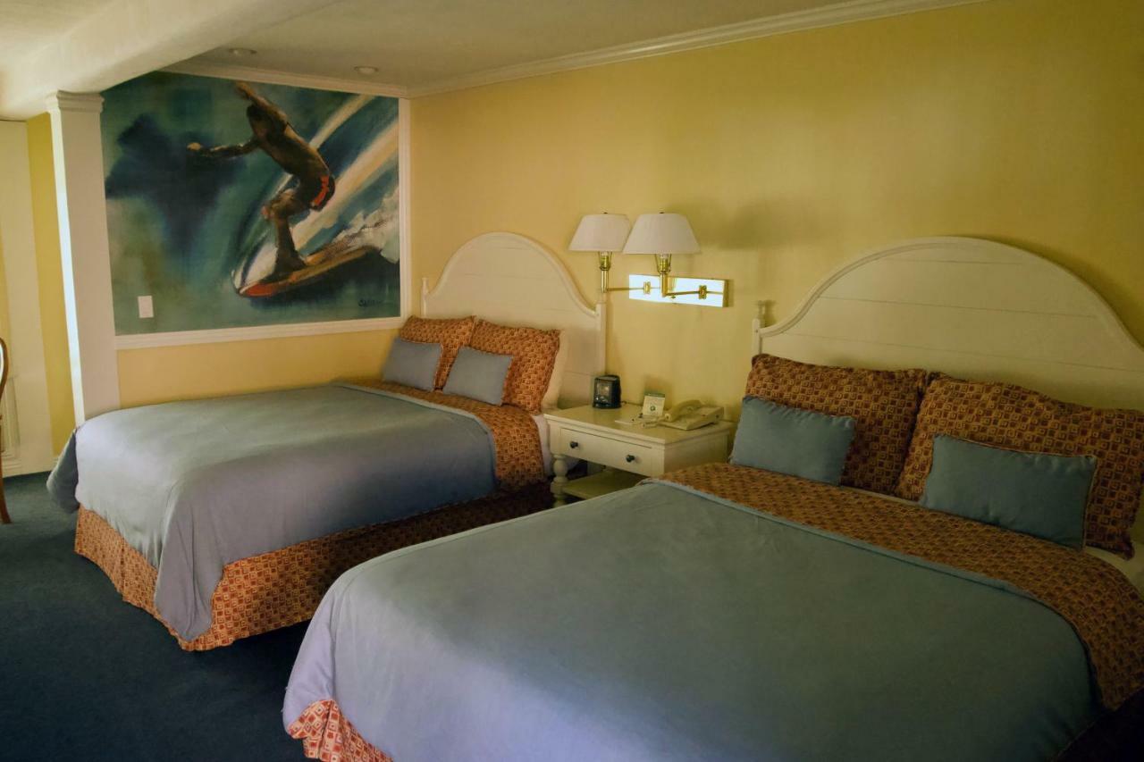 Bay Shores Peninsula Hotel Нюпорт Бийч Екстериор снимка
